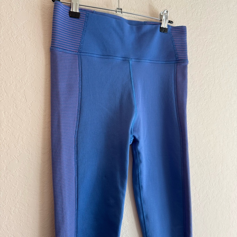 Aerie Offline blue leggings medium - Picture 3 of 5